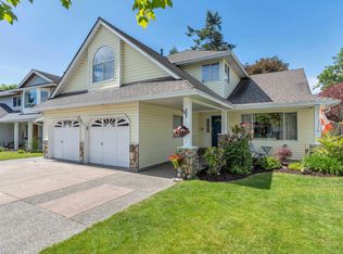 5075 209th St, Langley, BC V3A 5Y4