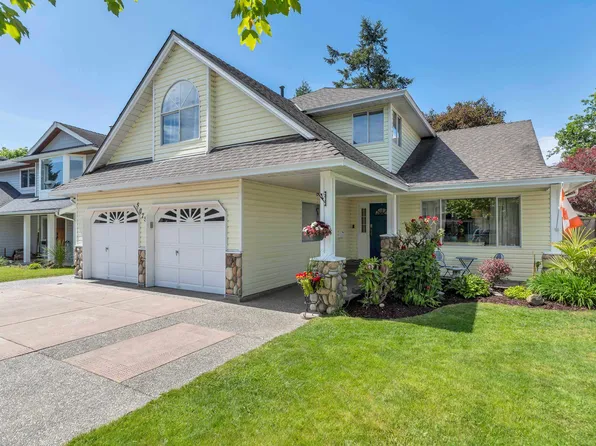 5075 209th St, Langley, BC V3A 5Y4