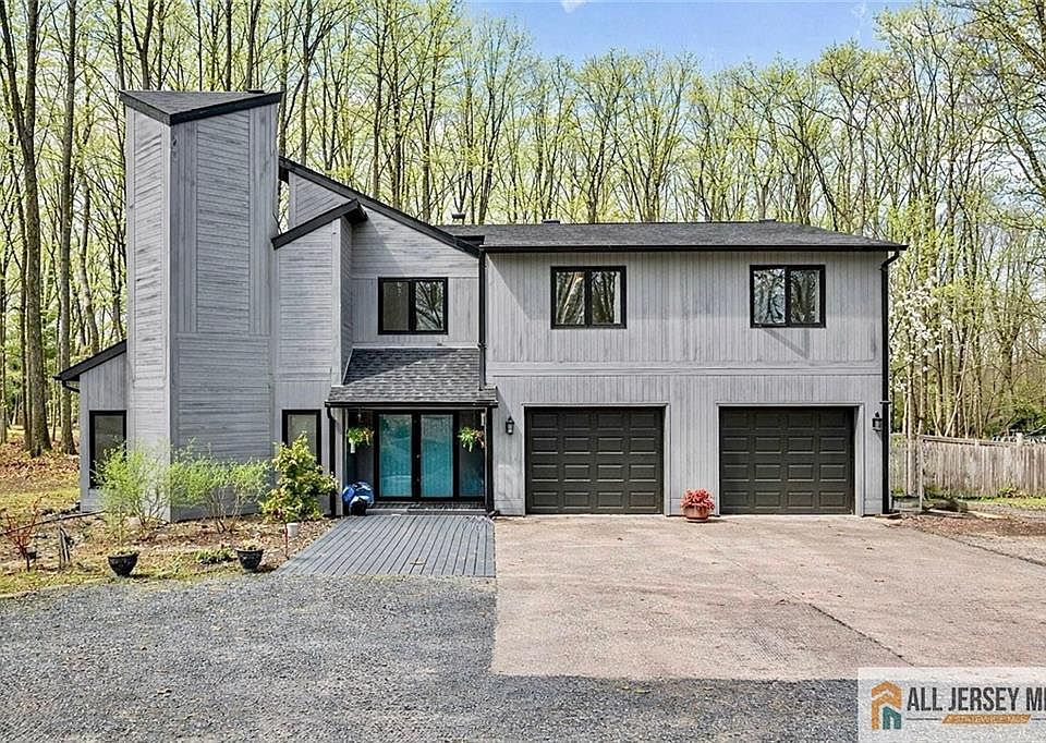 1st image of 176 Stonehill Rd