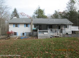 638 Sunset Rd, Stroudsburg, PA 18360