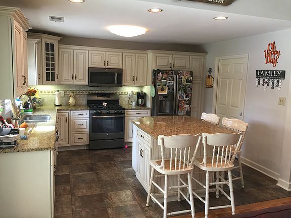5th image of 2084 Fort Harrods Dr