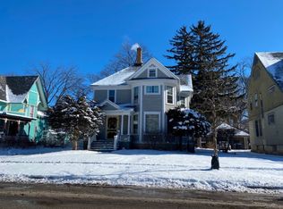 117 Hill Ave, Elgin, IL