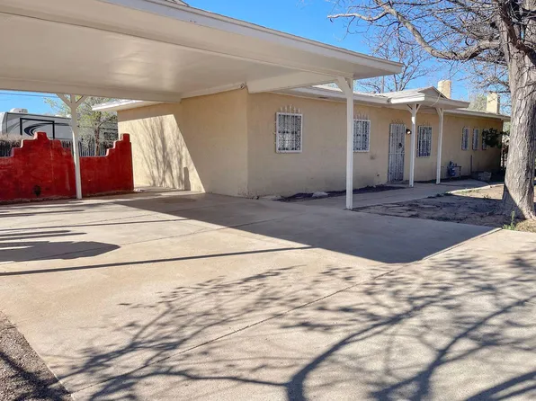 1724 Coe Rd SW, Albuquerque, NM 87105