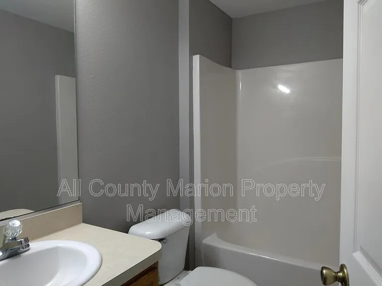 3064 SE 142nd Pl — Photo 13