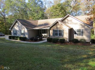 70 Low Creek Dr, Toccoa, GA 30577