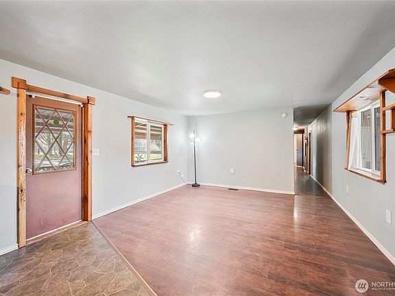 2nd image of 302 Studebaker Road