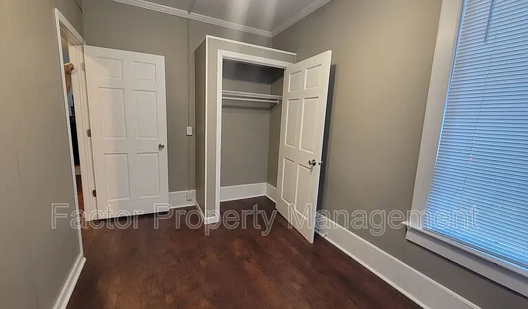 730 N Broad St — Photo 14