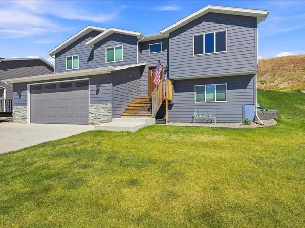 2659 Meadows Dr, Sturgis, SD 57785