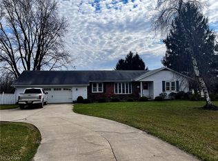 16771 Kinsman Rd, Middlefield, OH 44062