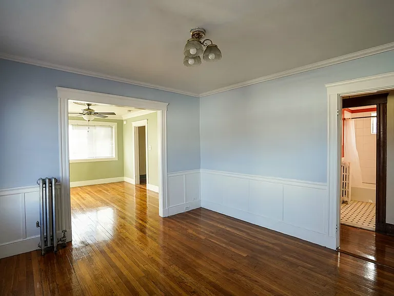 98 Beechcroft St #2 — Photo 14