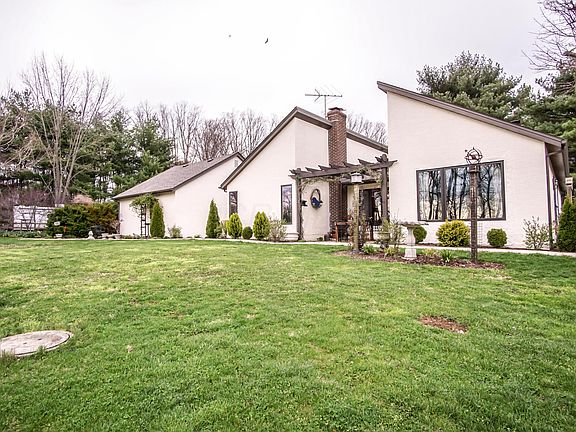 4th image of 1325 Bloomwood Dr NW