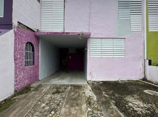 43 1st St, Caguas, PR 00725
