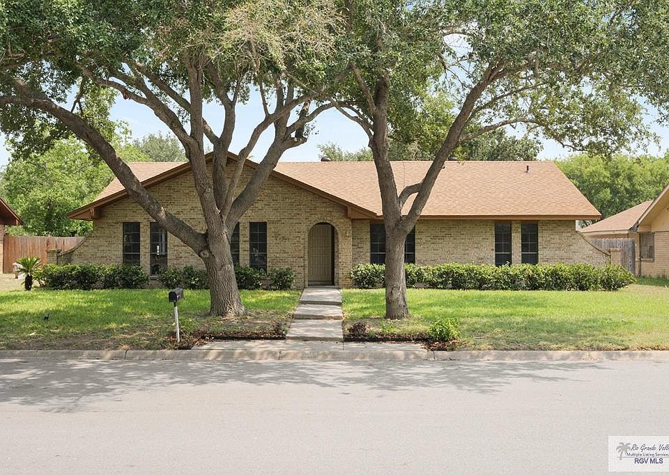 1st image of 1609 Plantation Dr