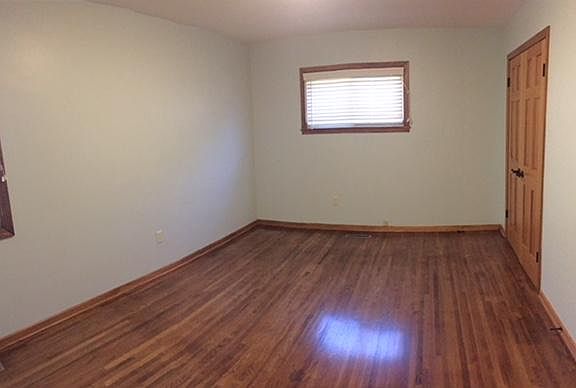 Main floor bedroom (#1)