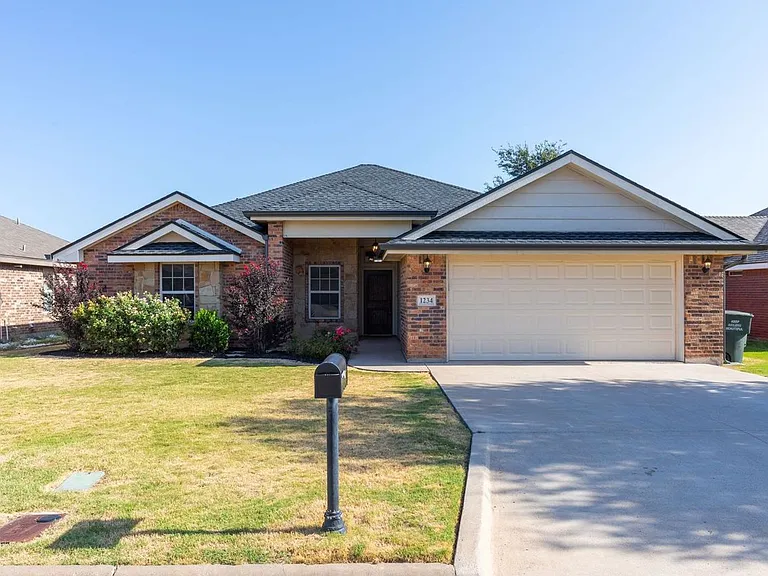 1234 Briar Cliff Path — Photo 3