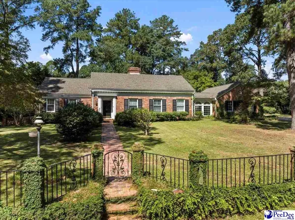 122 Lakeway Dr, Cheraw, SC 29520