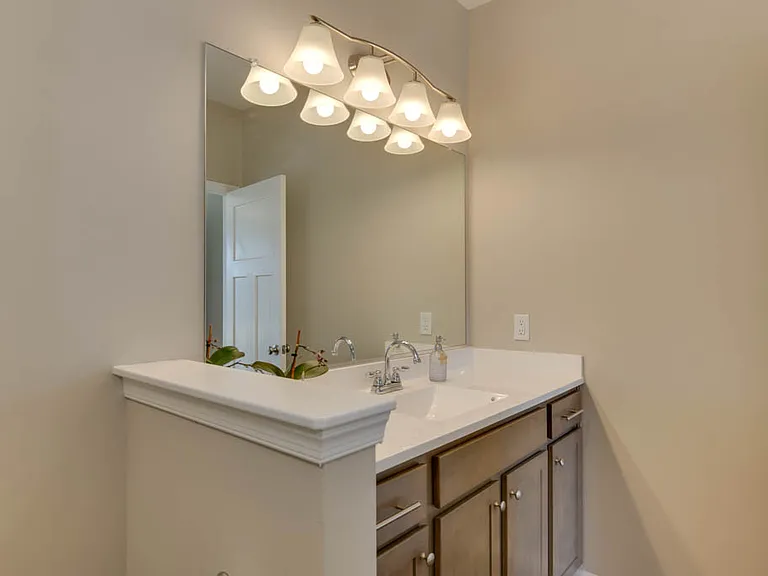1104 Union Pacific Way — Photo 22