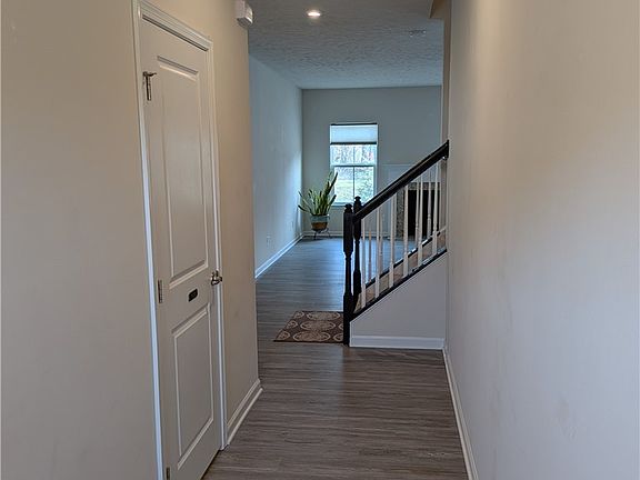 3rd image of 3306 Jackson Park Dr NW