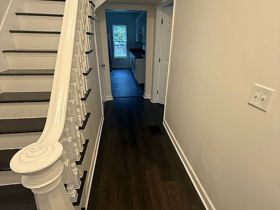 2nd image of 4826 Simpson Ave