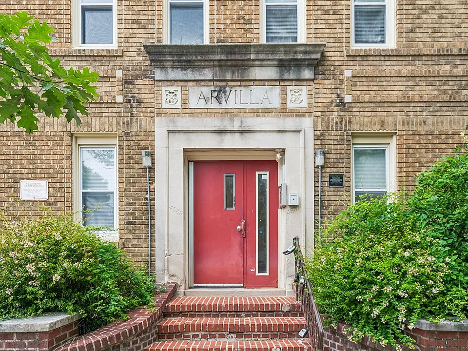 4537-39 Osage Ave