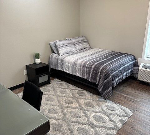 2nd image of 1008 N Rolla St #210