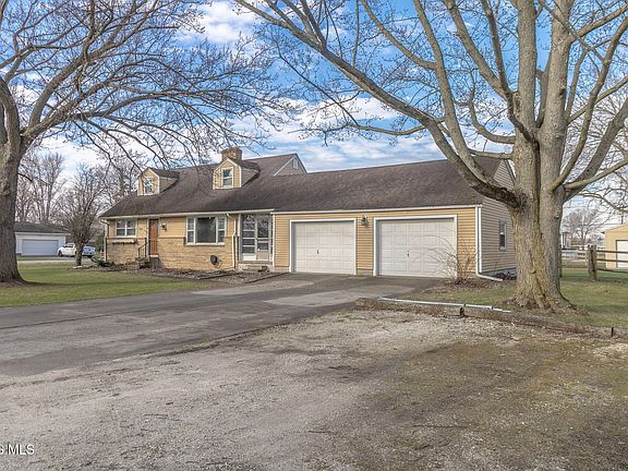 2nd image of 1626 Dier Rd