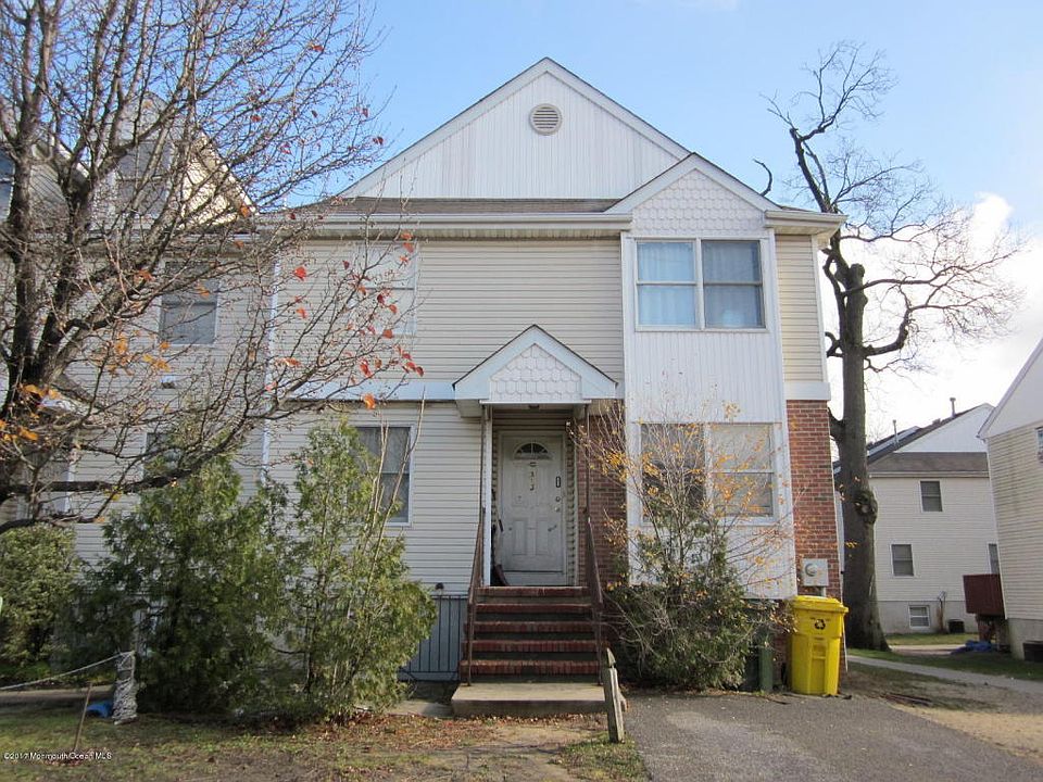 2nd image of 313 Park Ave S