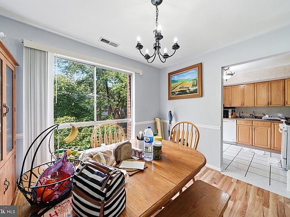 4th image of 3954 Bel Pre Rd APT 7
