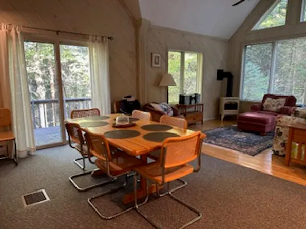 20 Challenger Hill, Dover, VT 05356