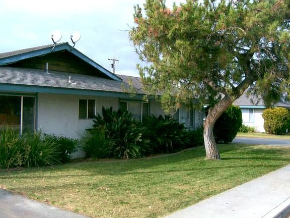 5th image of 744 S Jordan Ave