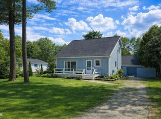 919 Smith St, Algonac, MI 48001