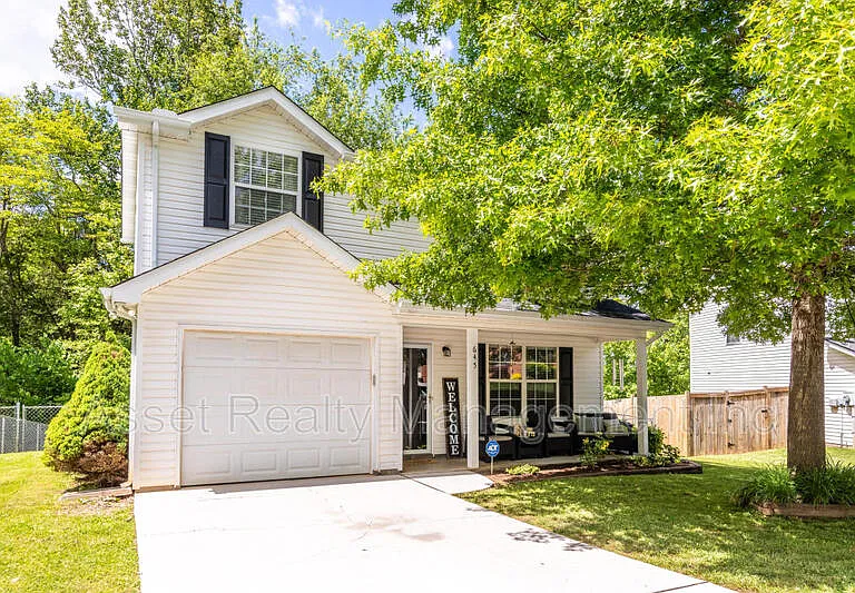 645 Cornerbrook Ln — Photo 1