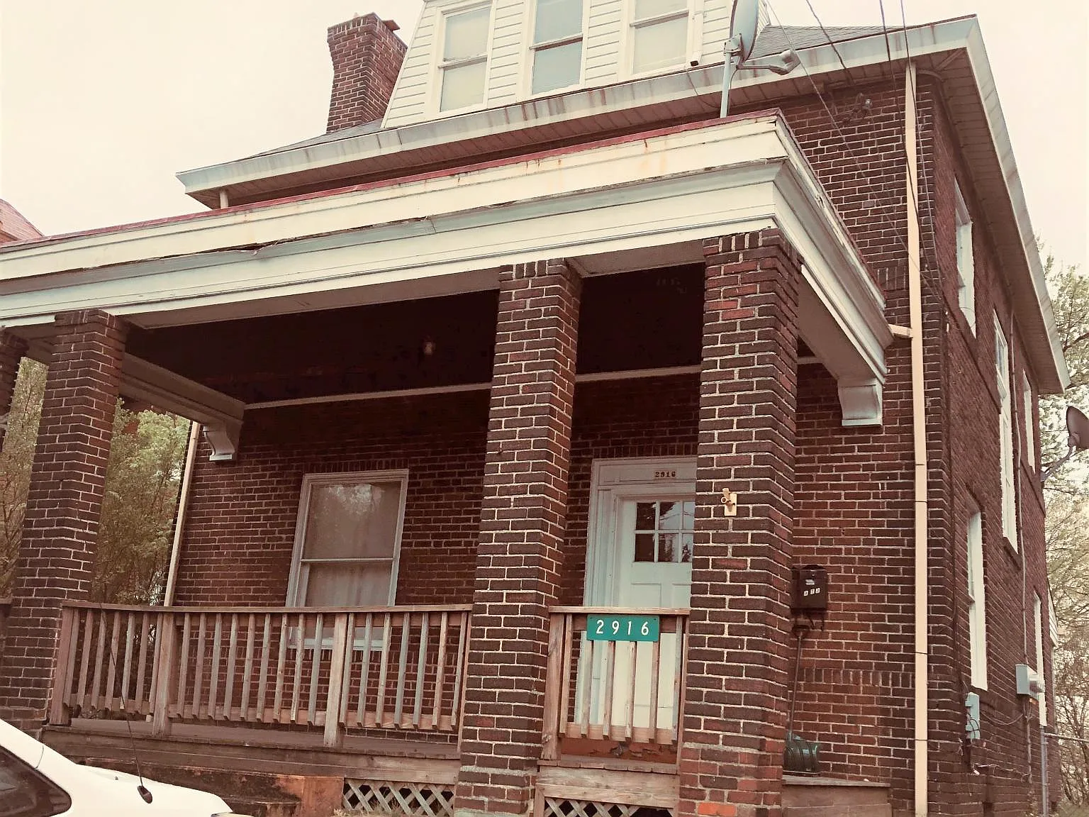 2916 Churchview Ave — Photo 1