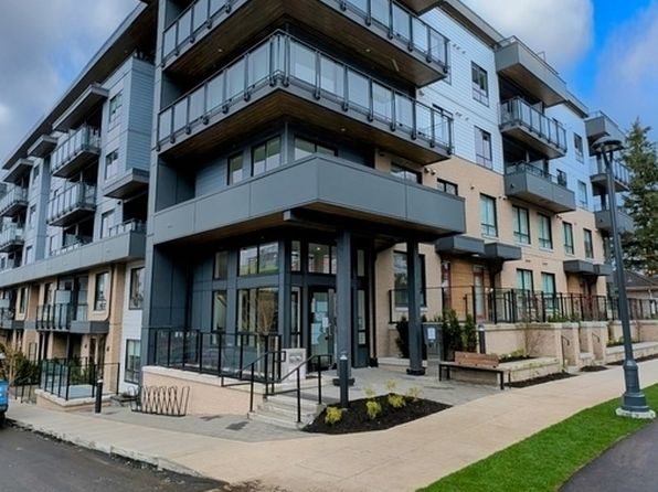 9456 134th St #TOWNHOUSE 5, Surrey, BC V3V 5S4