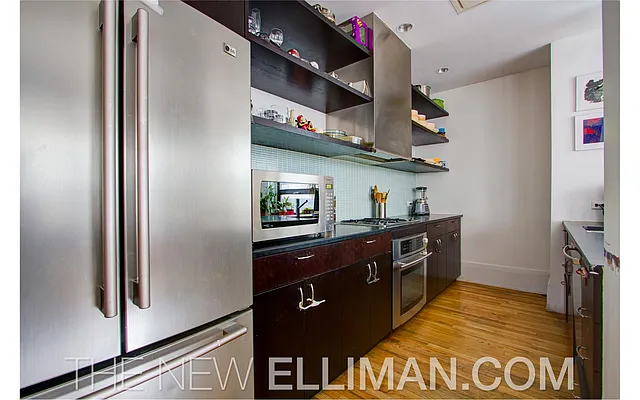 Sold by Douglas Elliman | media 14