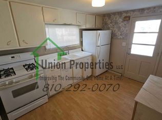 2612 16th Ave, Port Huron, MI 48060