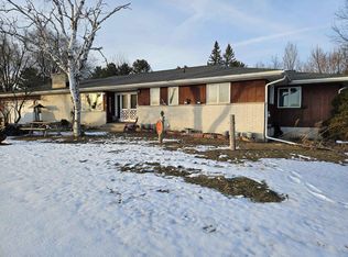 N5926 Walker Rd, New Lisbon, WI 53950