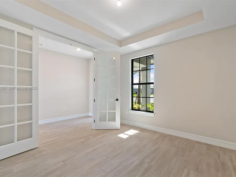 4546 Cumberland Ter — Photo 11