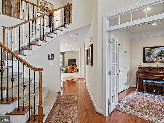 4th image of 2239 Waverly Overlook Ct