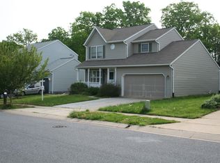 619 Sandy Ridge Dr, Glen Burnie, MD 21061