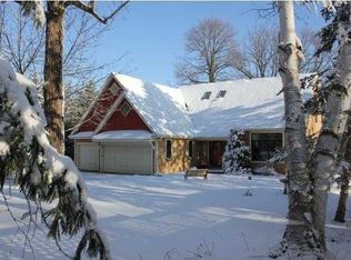 9336 Rhoy Ave, Chaska, MN 55318