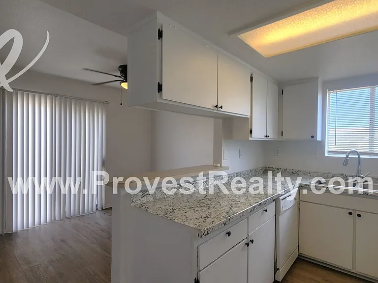 Sioux Rd 22526- / AVT 2 LLC — Photo 9