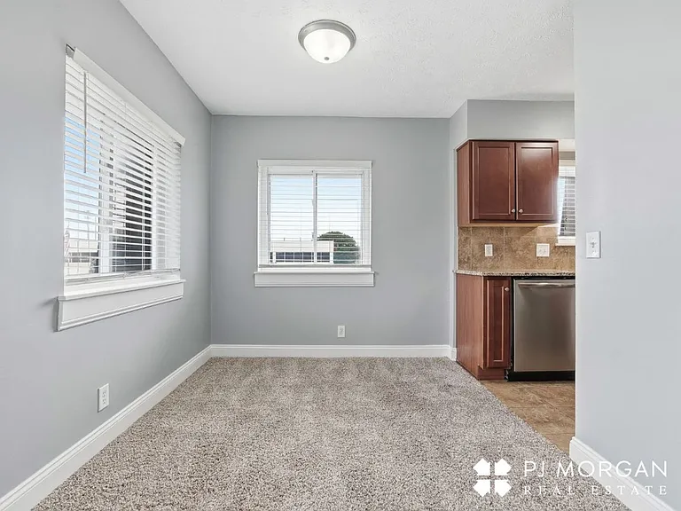 Mill Pointe — Photo 28