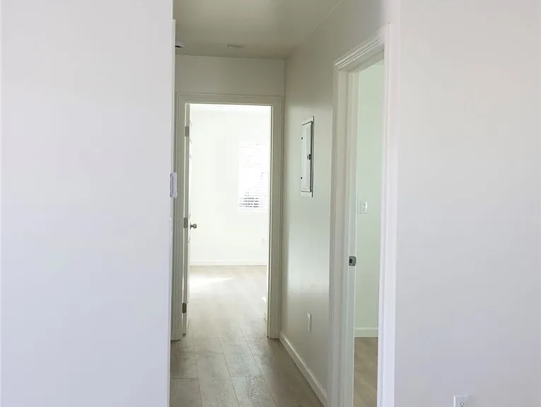 9250 N Kester Ave — Photo 6