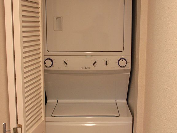 3rd image of 1375 Lick Ave APT 321