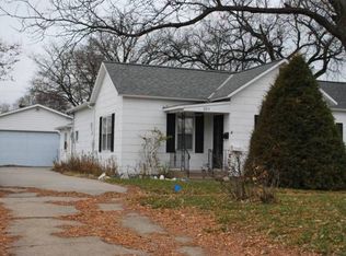 2214 Avenue F, Kearney, NE 68847