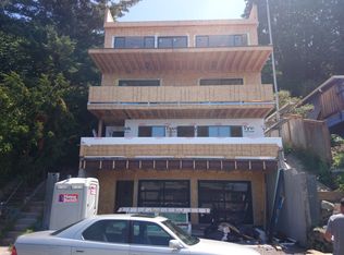 2140 Halleck Ave SW, Seattle, WA 98116