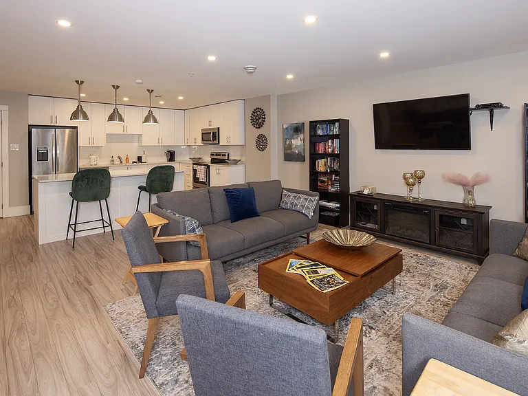 81 Dellridge Ln — Photo 18