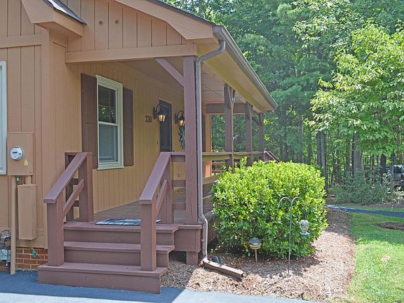 4th image of 220 Deerwood Dr