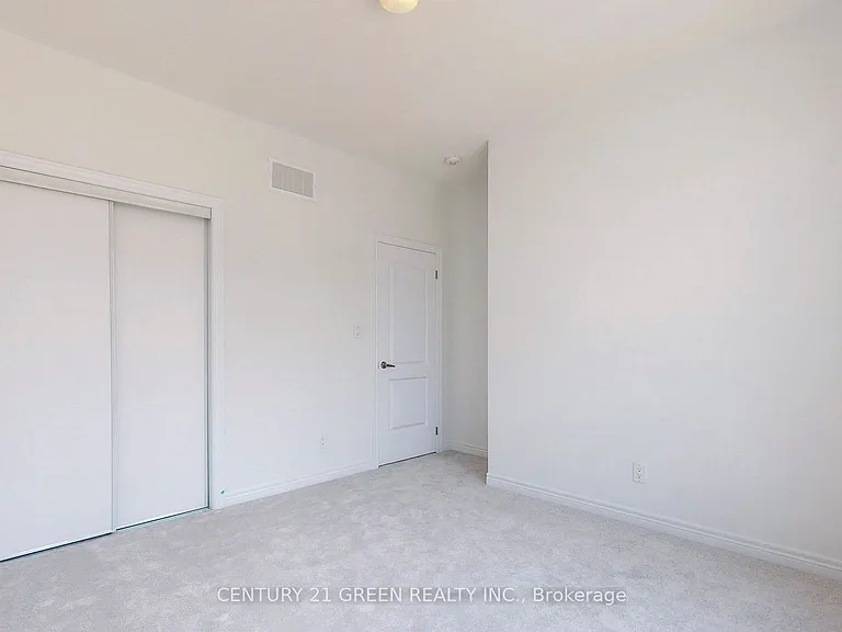 1000 Andrew Murdoch St — Photo 35